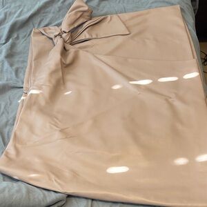 Elegant Tan Women's Skirt